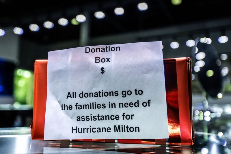 Diamonds and Donuts Hurricane Relief Car Show Review