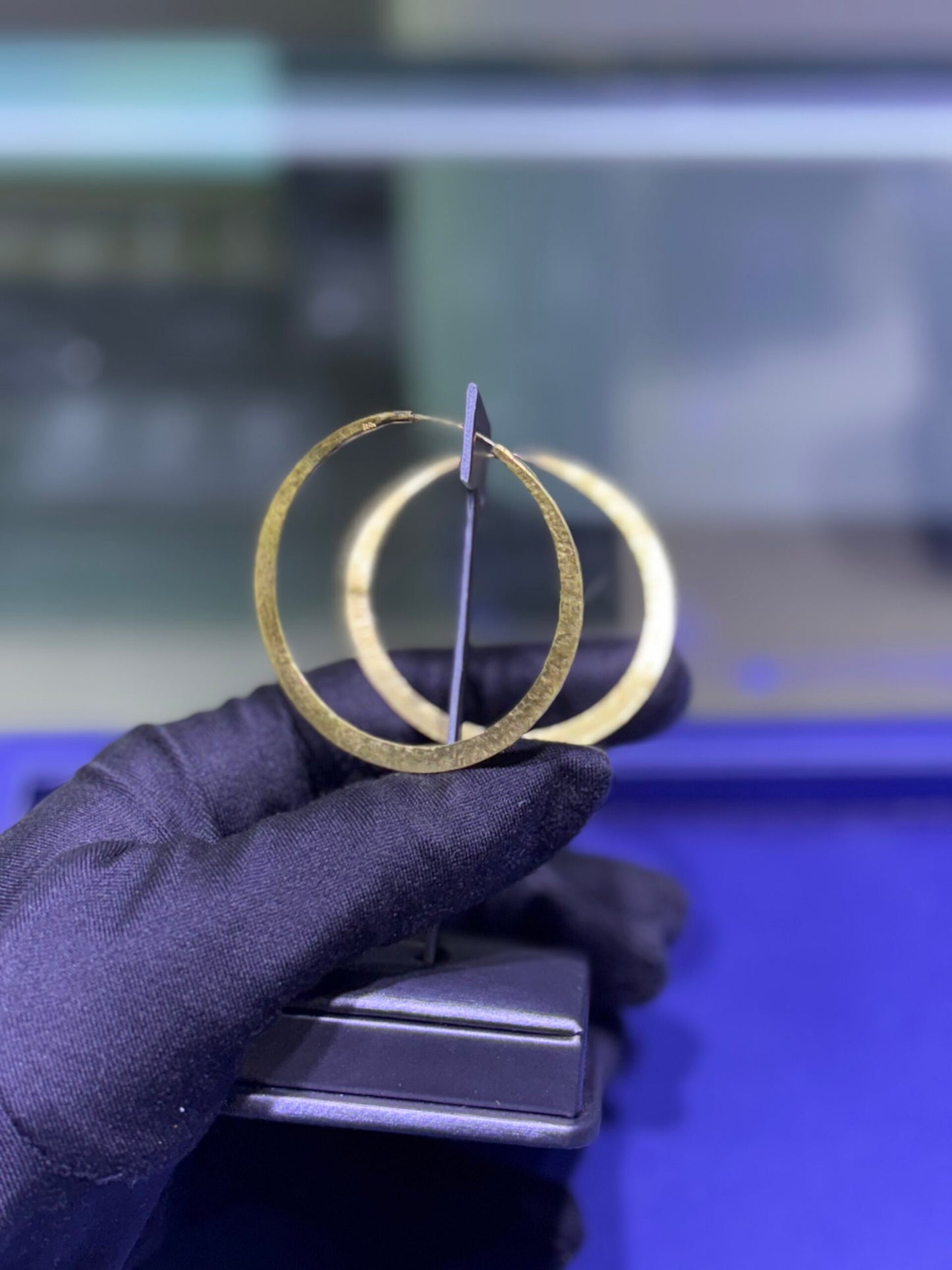 18k Yellow Gold Hammered Hoop Earrings