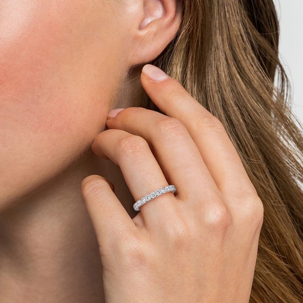 Platinum Shared Prong Diamond Wedding Band — Gabriel & Co. AN7576PT4JJ
