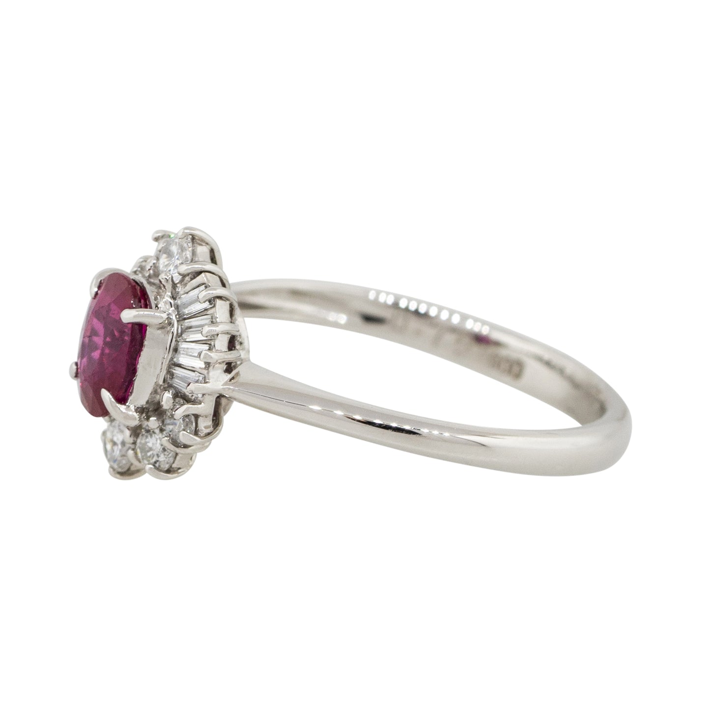 Platinum 0.72ct Oval Shape Center Diamond Cocktail Ring