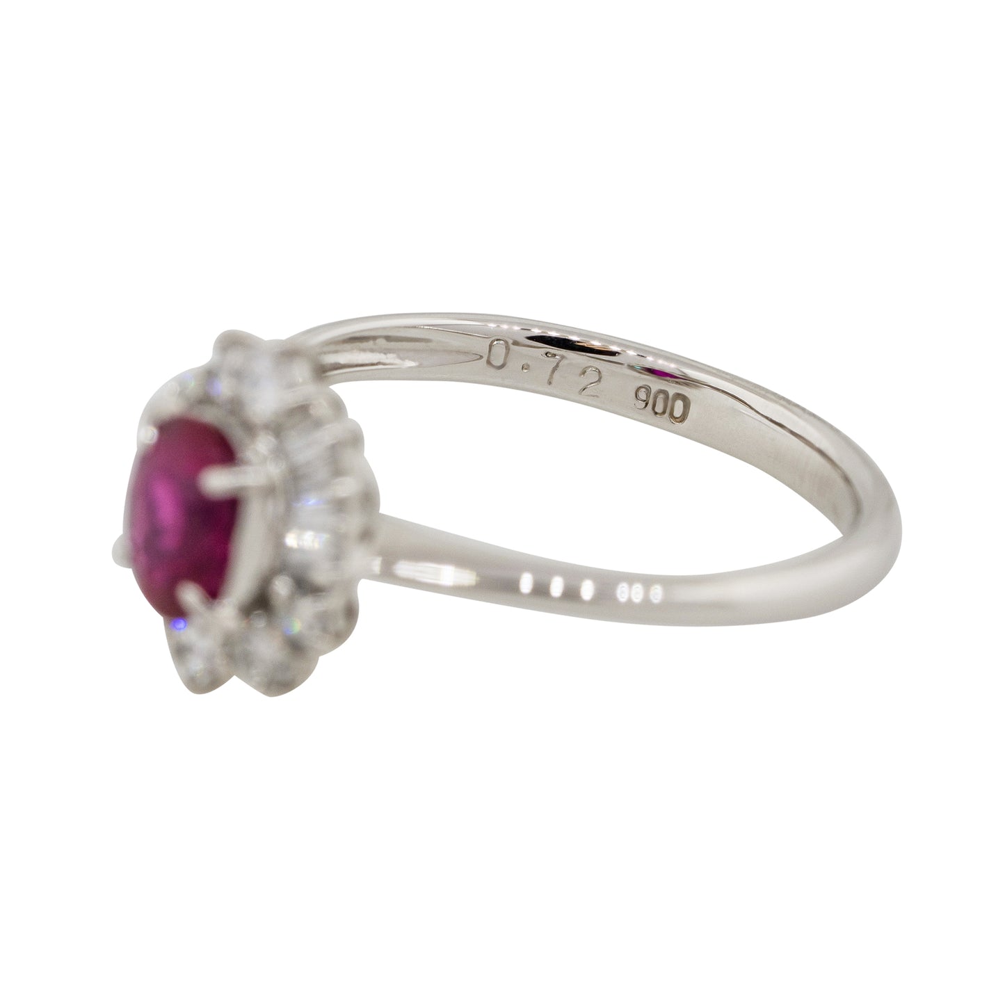 Platinum 0.72ct Oval Shape Center Diamond Cocktail Ring