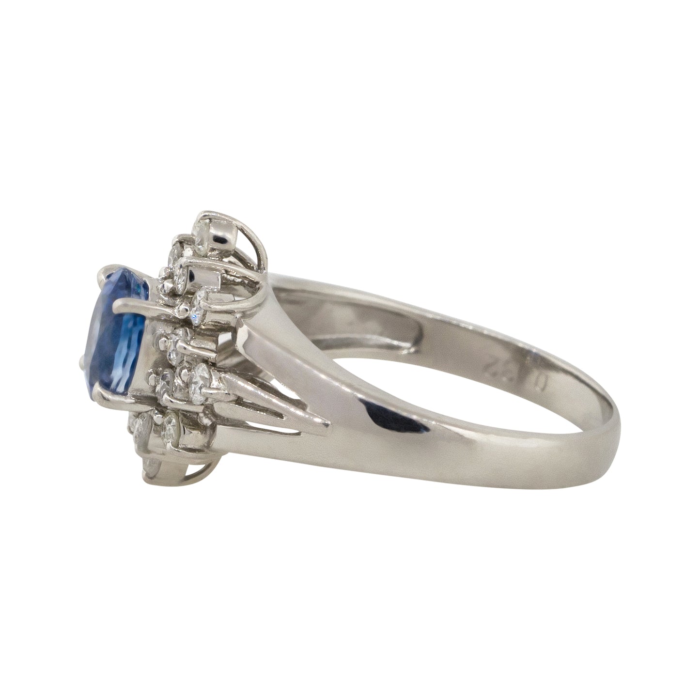 Platinum 0.73ctw Diamond Blue Oval Sapphire Center Cocktail Ring