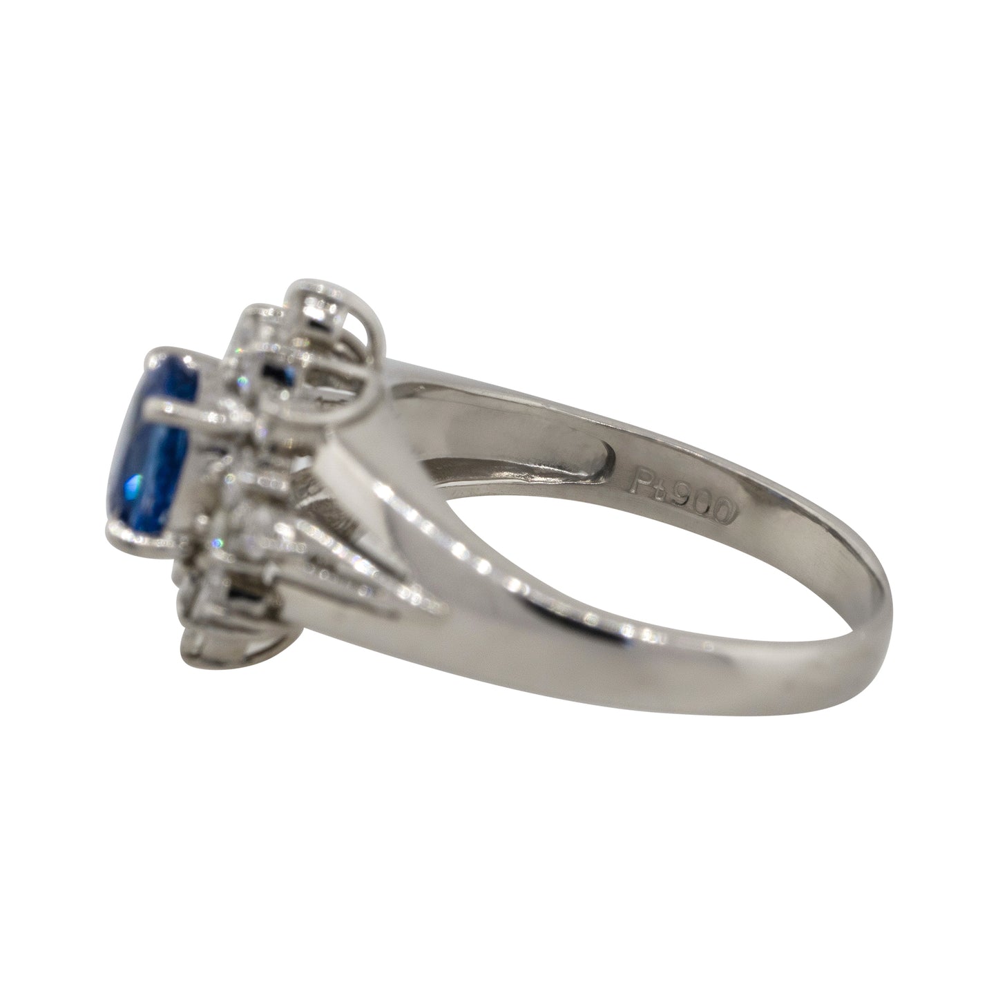 Platinum 0.73ctw Diamond Blue Oval Sapphire Center Cocktail Ring