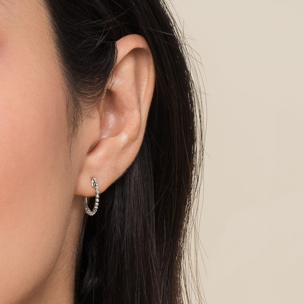 14K White Gold Bujukan Huggie Earrings — Gabriel & Co. EG14010W4JJJ
