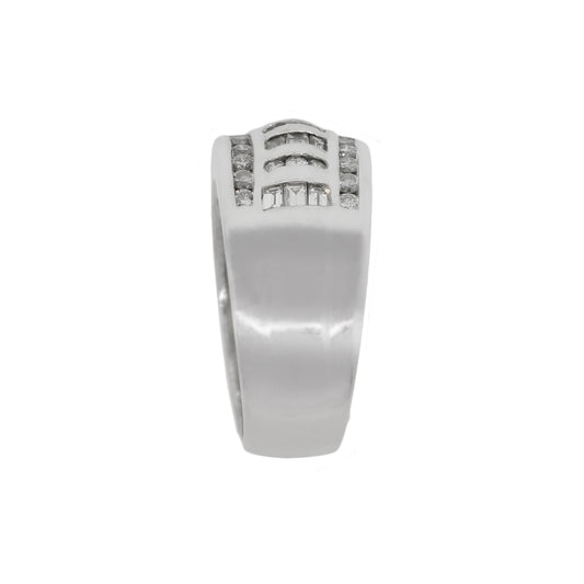 Platinum 1ctw Round Brilliant and Baguette Shape Diamond Band