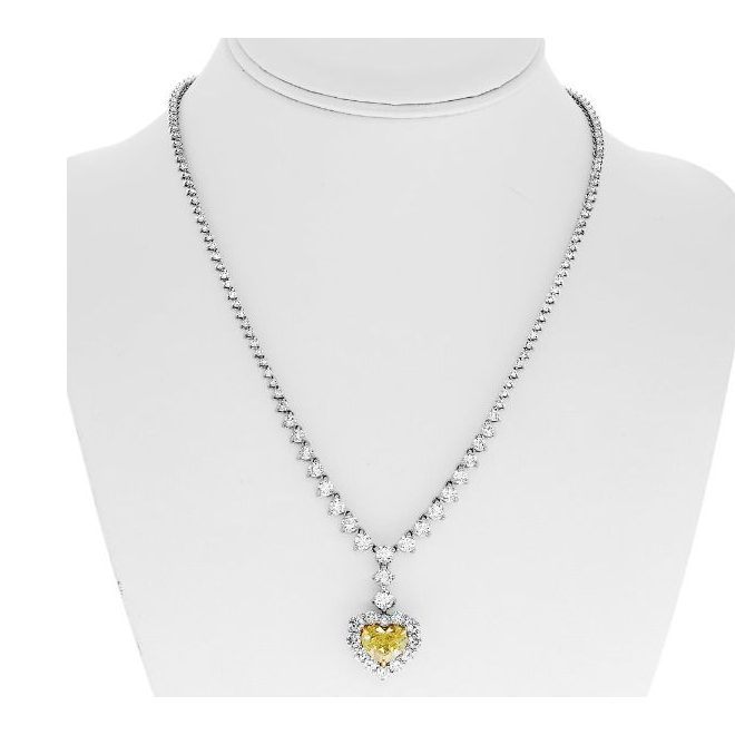 Heart-shaped Yellow Diamond Necklace — view 3