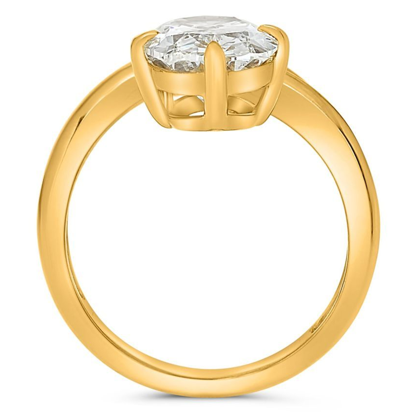 Oval Diamond Ring — view 4