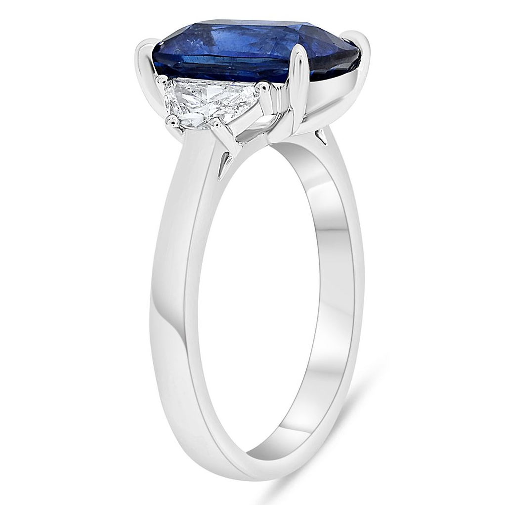 Cushion Sapphire Ring — view 3