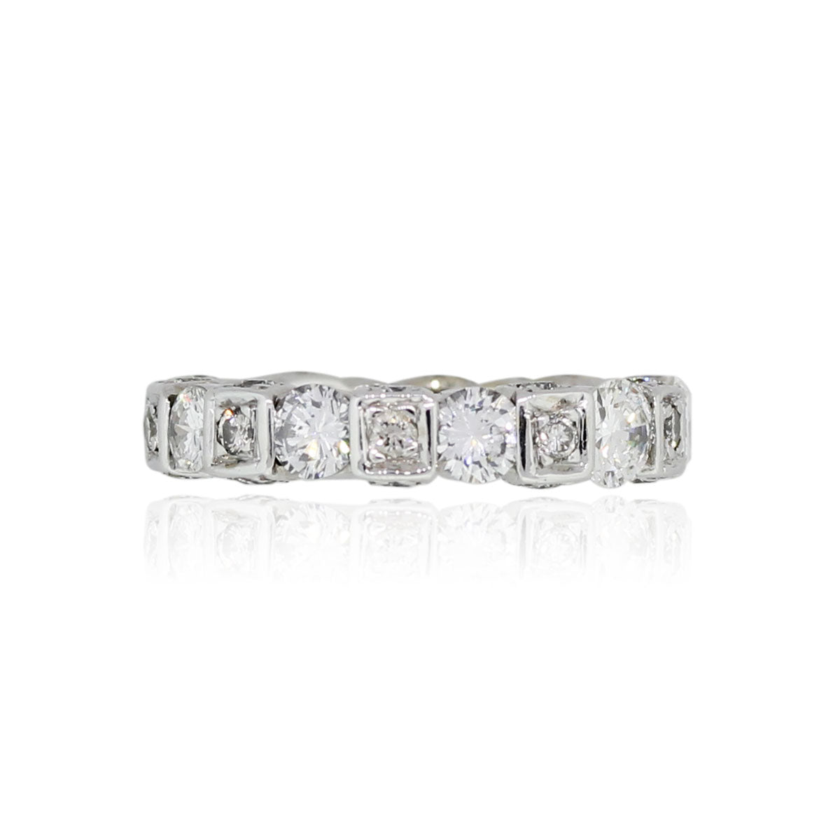18k White Gold 1.75ctw Diamond Eternity Band
