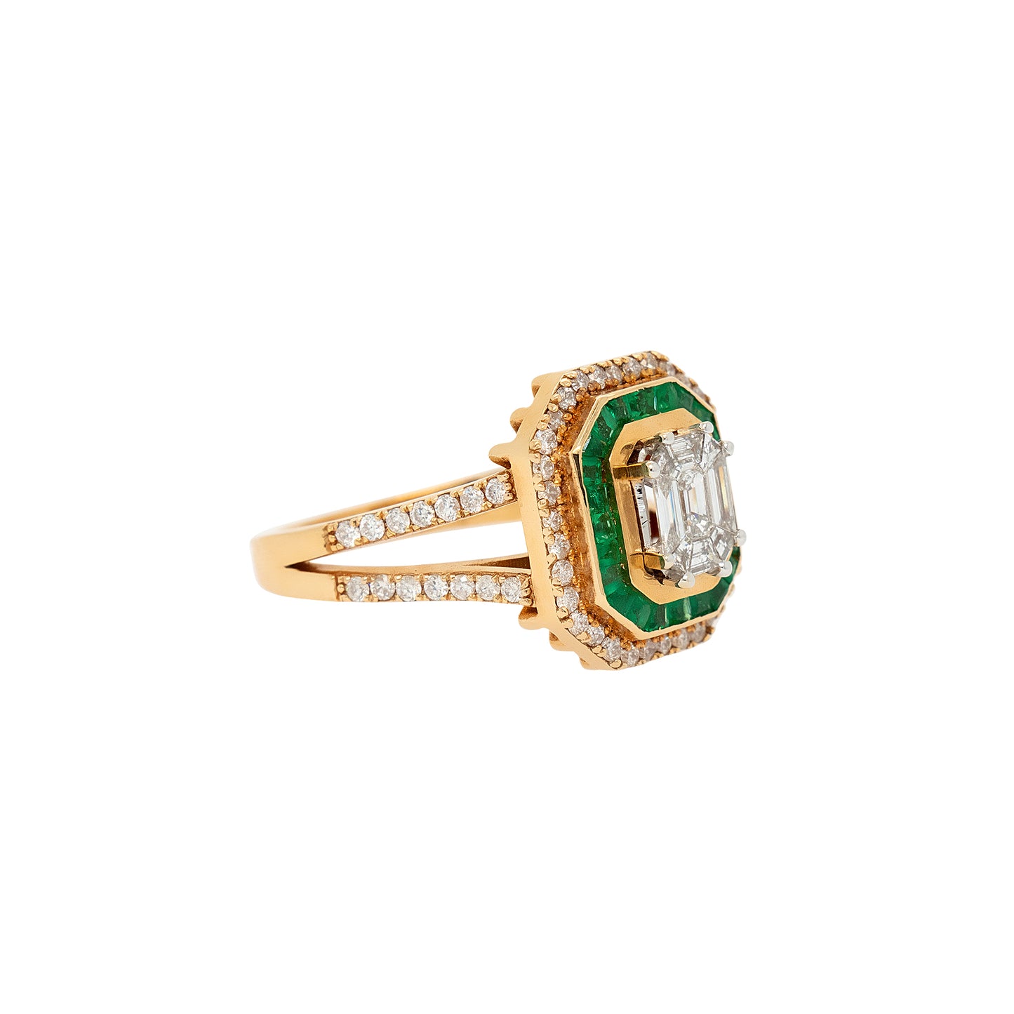 18k Yellow Gold 0.91ctw Diamond and 0.55ctw Emerald Multi Stone Octagonal Shape Ring