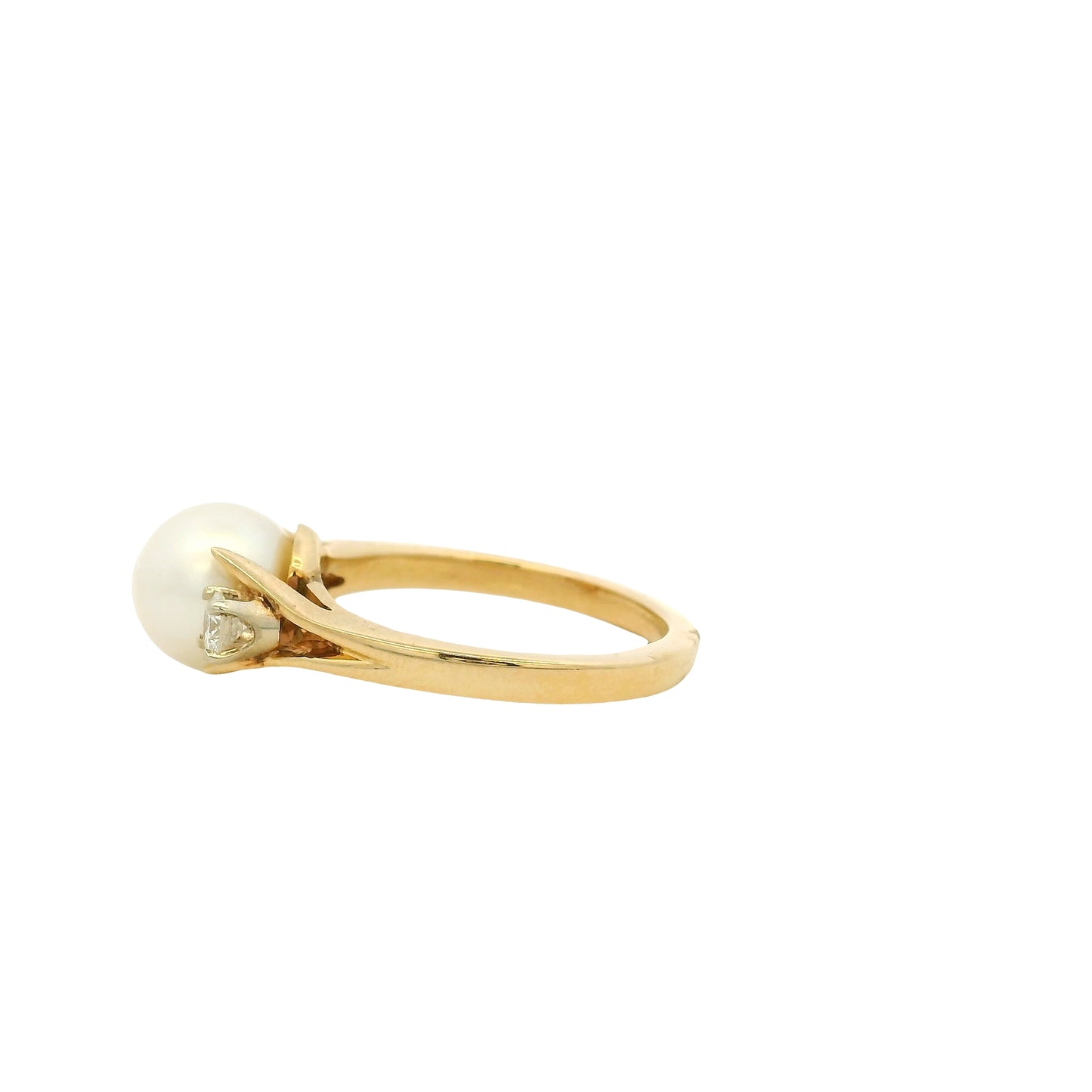 Vintage 14k Yellow Gold Pearl and Diamond Ring