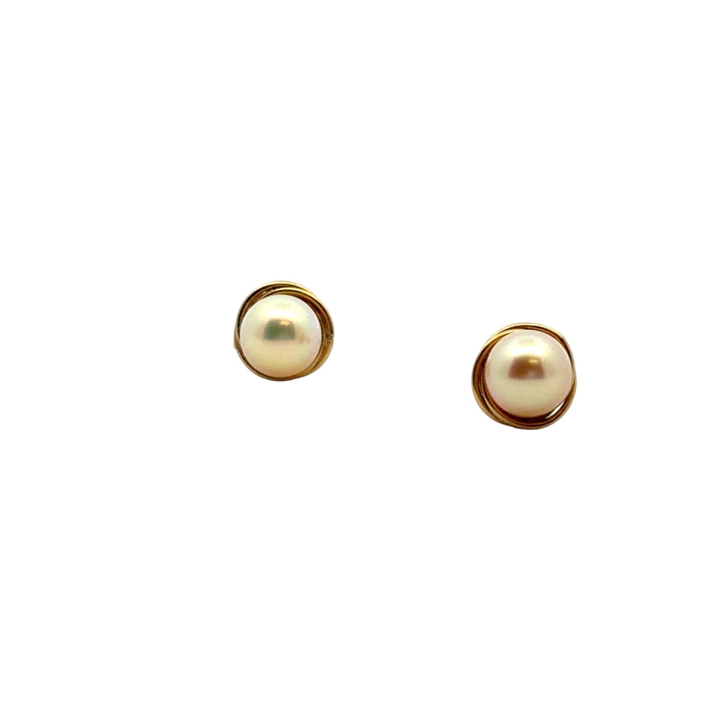 Vintage 14k Yellow Gold Pearl Stud Earrings