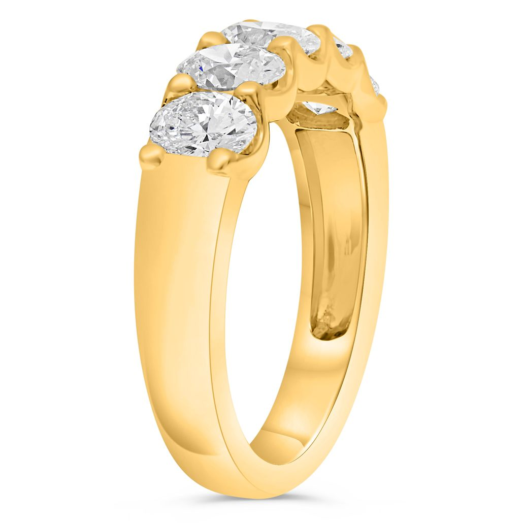 Oval Diamond Ring — view 3