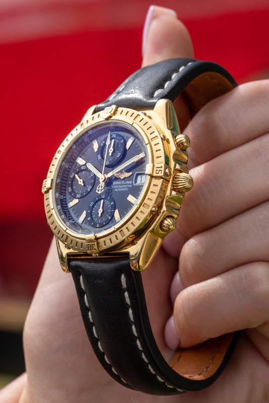 A CLOSER LOOK AT THE BREITLING CHRONOMAT AUTOMATIC