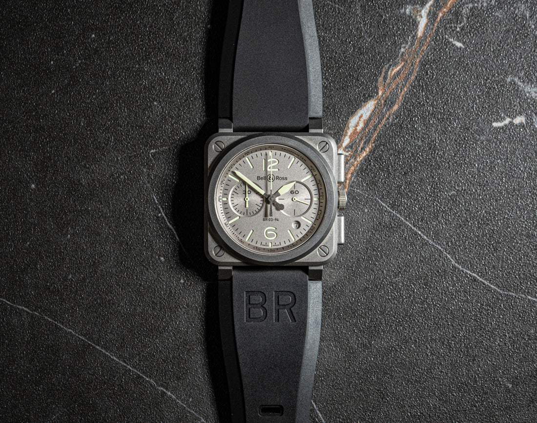 Review: Bell &amp; Ross BR 03-94 Horolum Stainless Steel Silver Dial with Black Rubber Straps - BR0394-GR-ST/SCA
