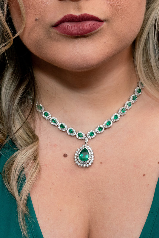pear cut emerald sapphire necklac