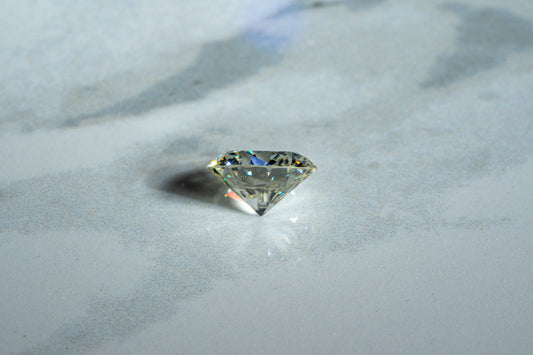 Sell Your Diamonds in Boca Raton: A Guide to Unlocking Their Value with Diamonds by Raymond Lee