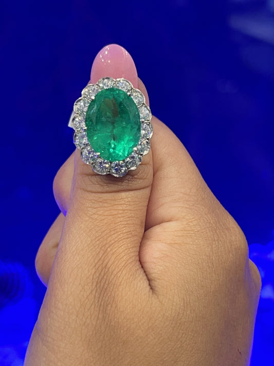 emerald stones in rings