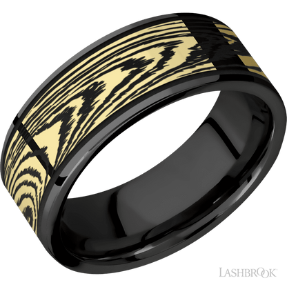 8 mm wide/Flat/Zirconium band with one 6 mm Centered inlay of 14K Yellow Gold with a laser carved Woodgrain pattern.