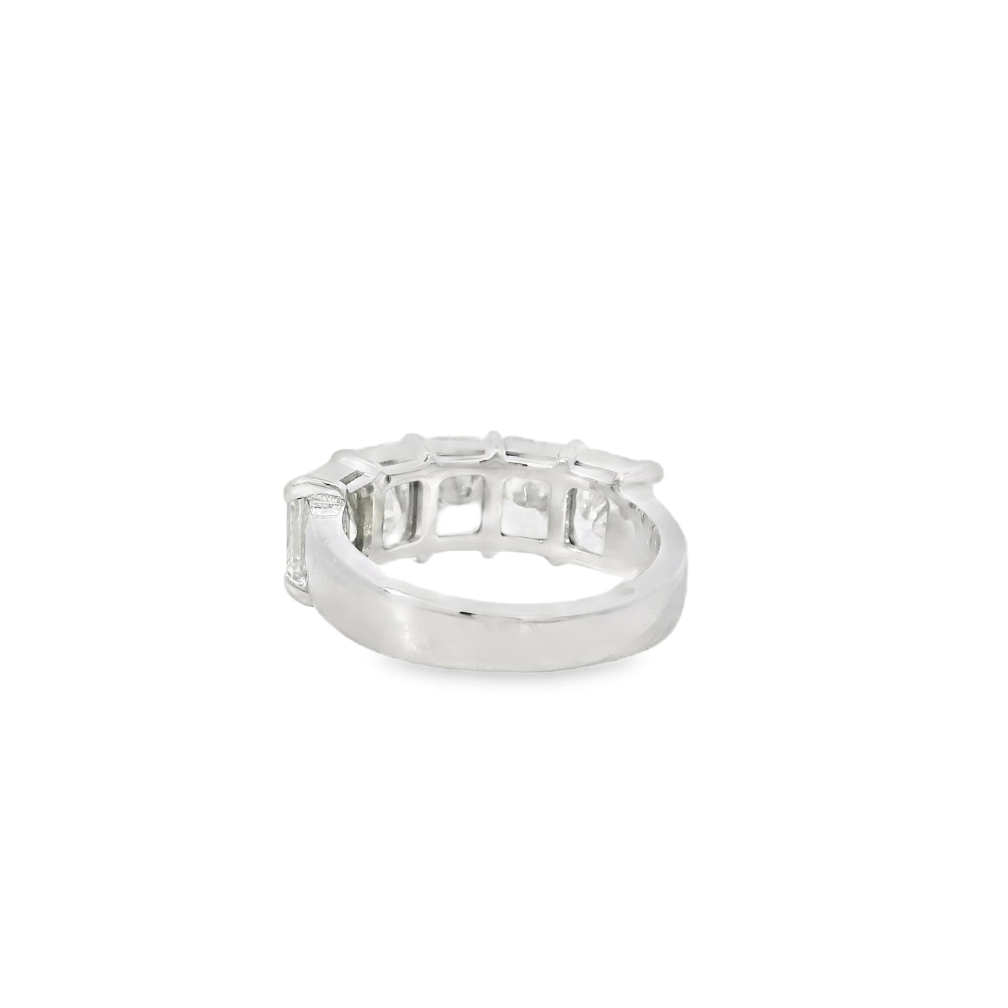 18k White Gold 5.04ctw 5 Stone Diamond Wedding Band