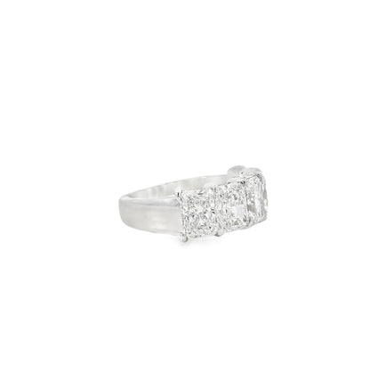 18k White Gold 5.04ctw 5 Stone Diamond Wedding Band