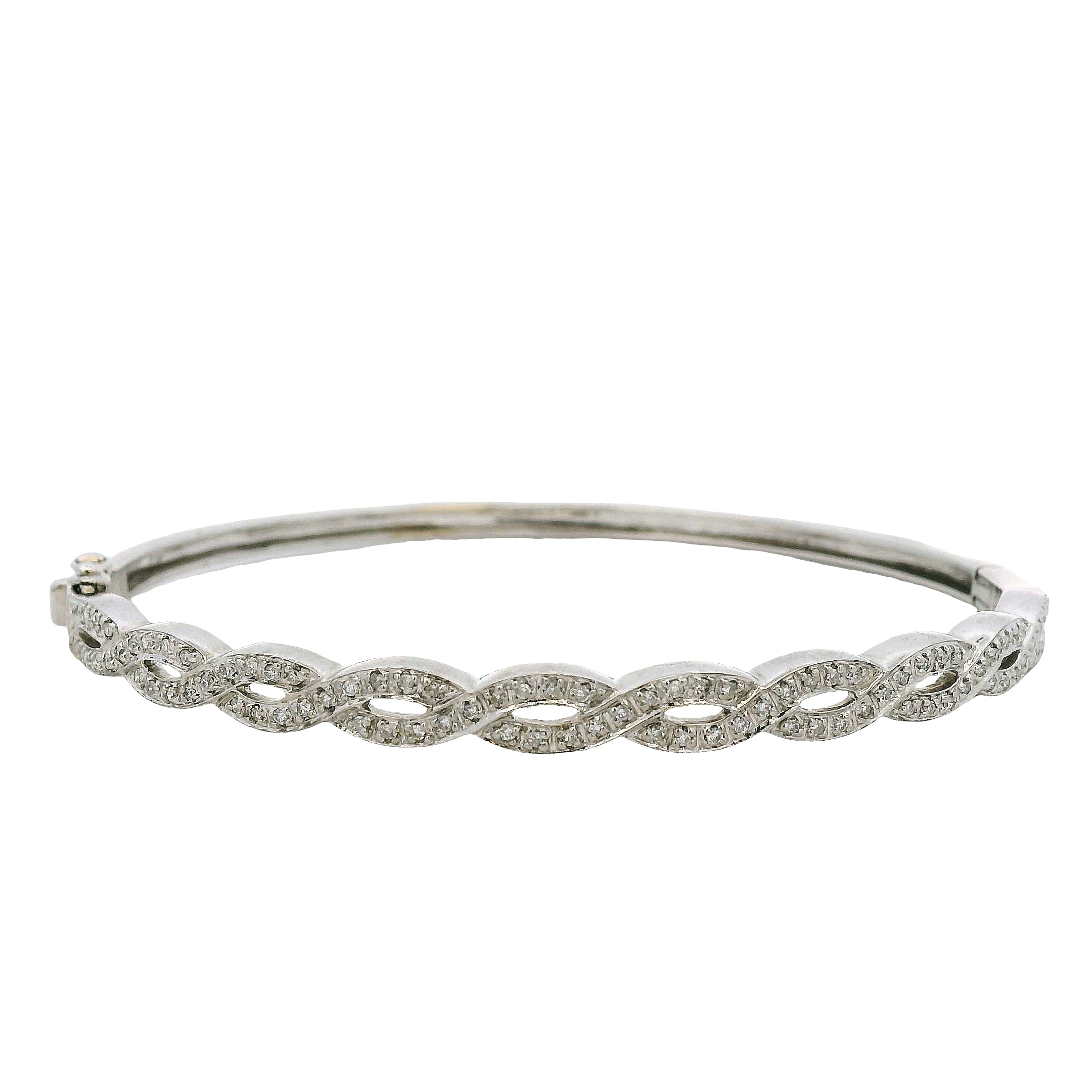 14k White Gold 0.85ctw Twisted Style Diamond Bangle