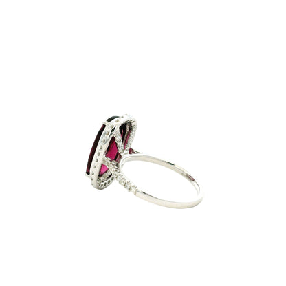 18k White Gold 6.87ctw Natural Round Brilliant Diamond and Oval Cut Rhodolite Garnet Ring