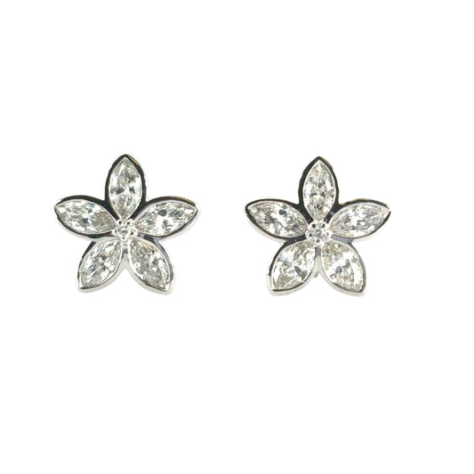 14k White Gold 0.96ctw Diamond Flower Shaped Stud Earrings