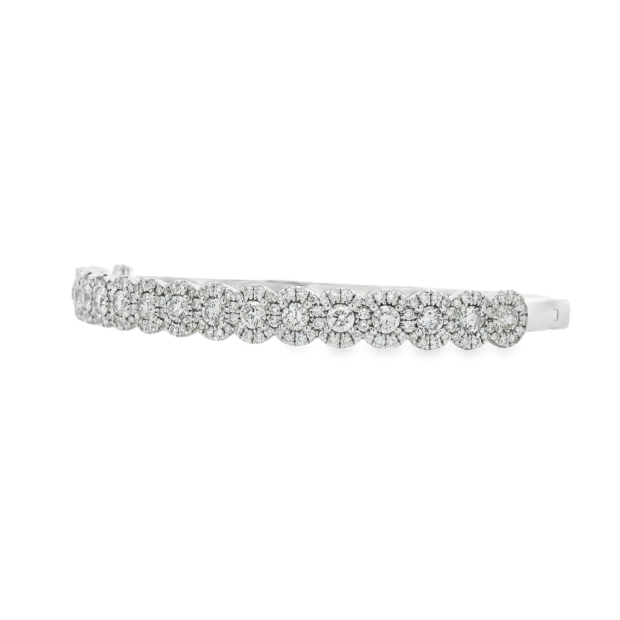 14k White Gold 2.79ctw Round Diamond Bangle Bracelet