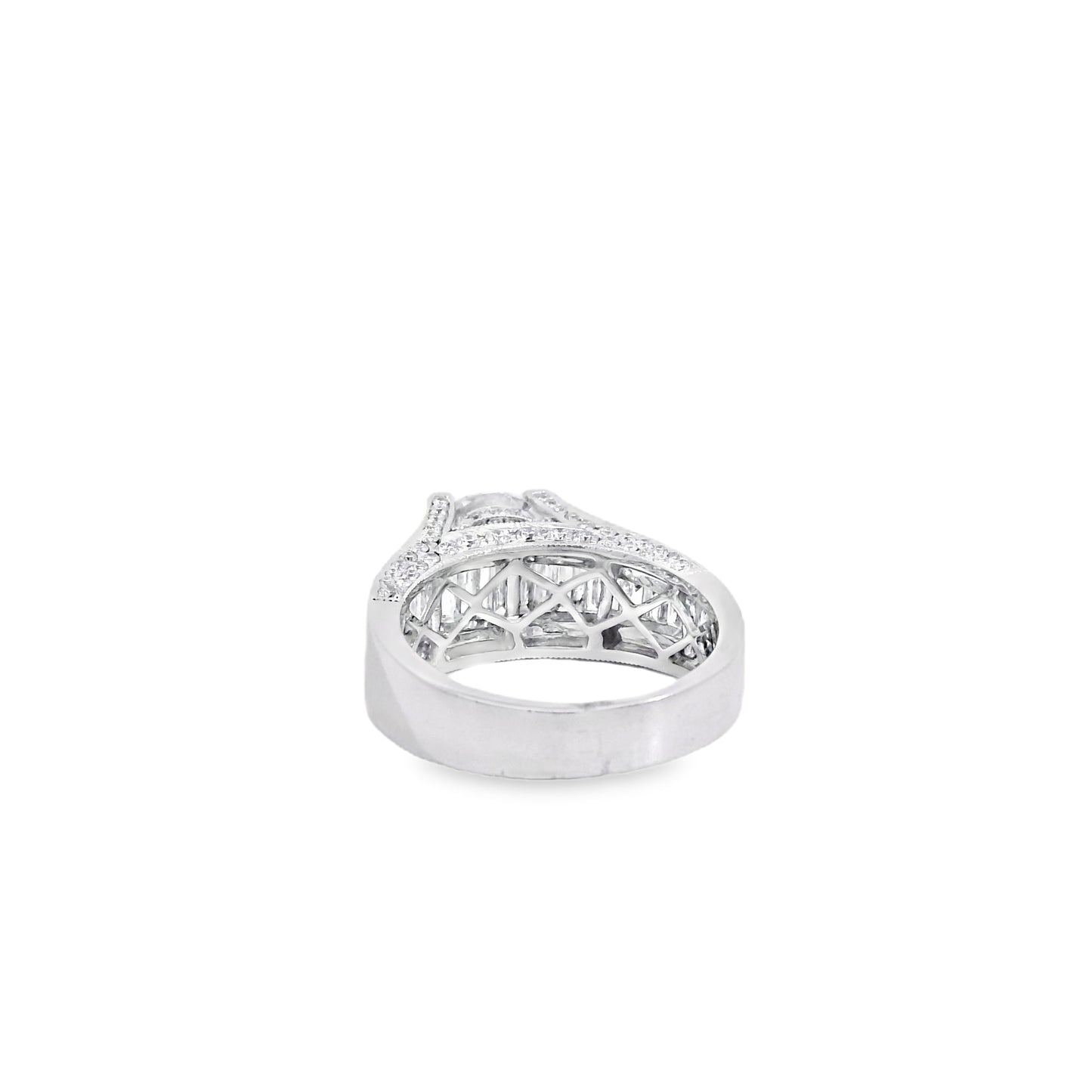14k White Gold 1.67ct Round Brilliant and Baguette Diamond Engagement Ring