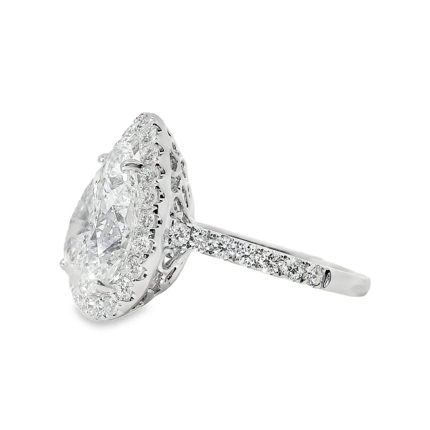 18k White Gold GIA Certified 4.02ct Pear Cut Diamond Engagement Ring