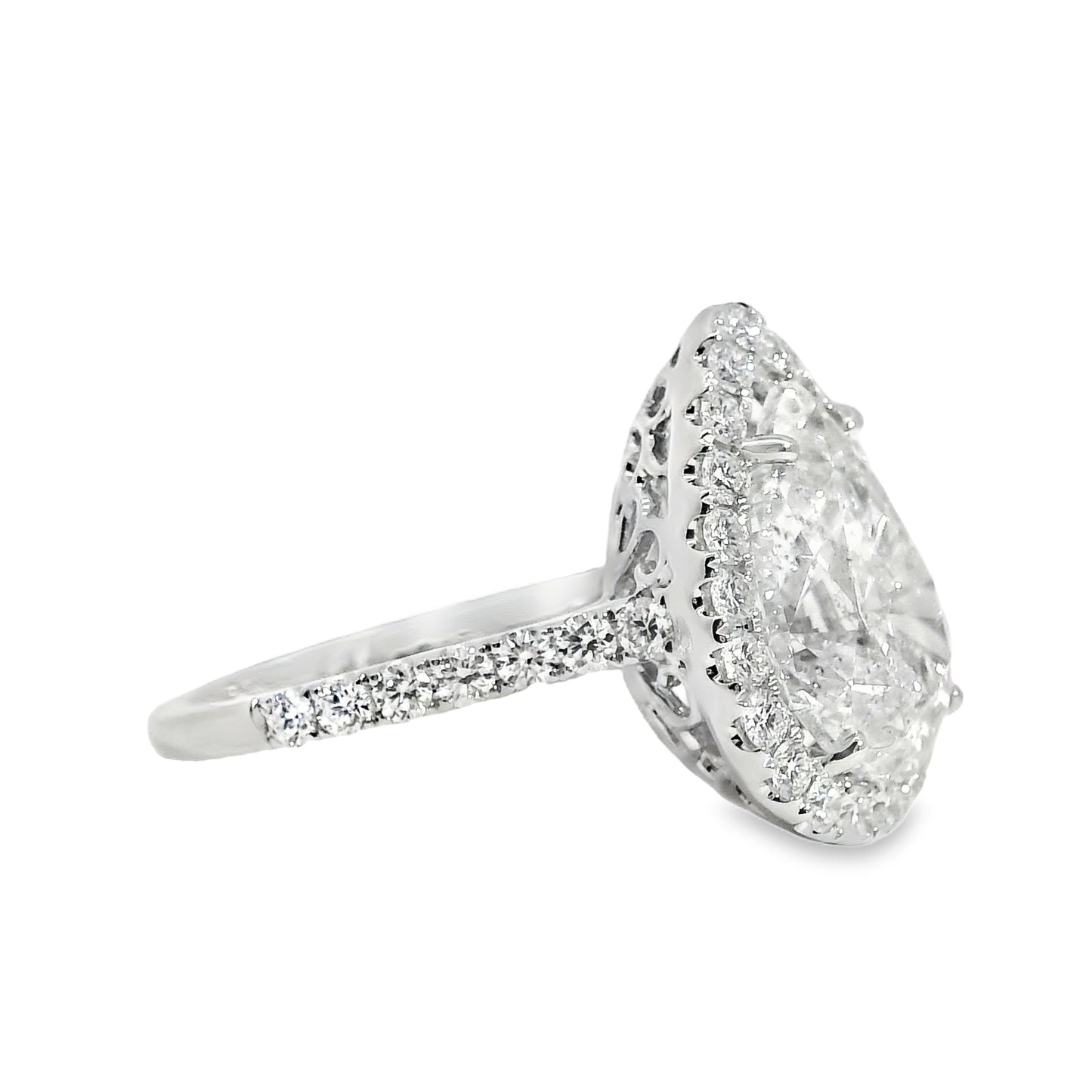 18k White Gold GIA Certified 4.02ct Pear Cut Diamond Engagement Ring
