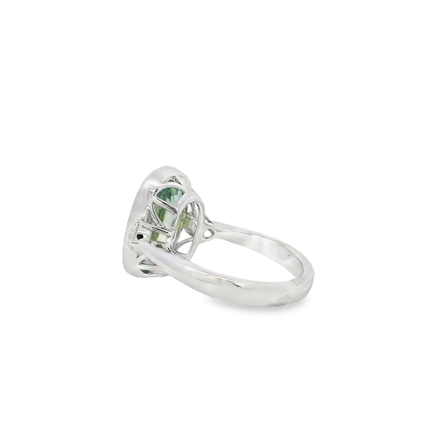 18k White Gold 6.10ct Natural GIA Certified Green Sapphire Ring