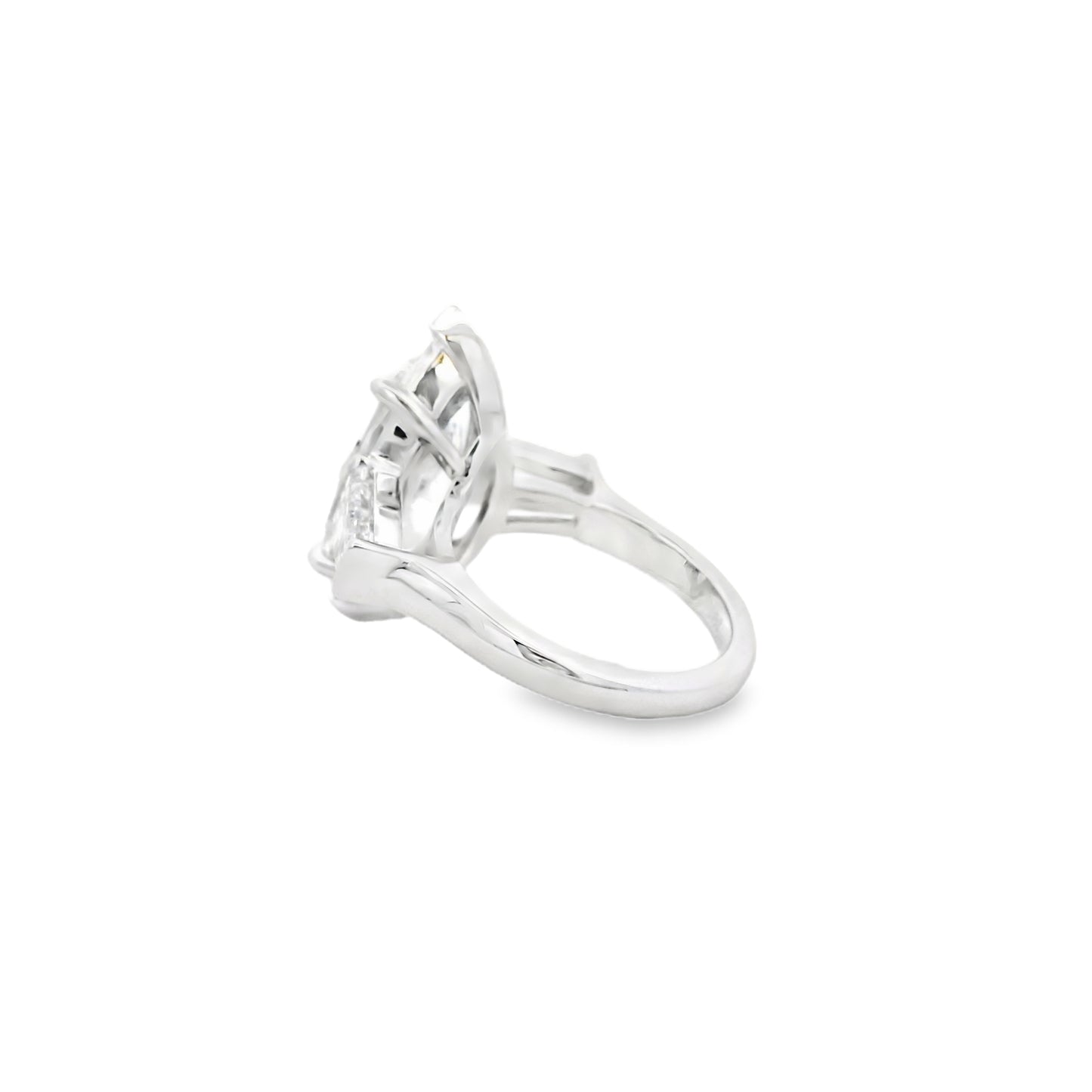 Platinum GIA Certified 8.02ct Diamond Marquise Brilliant Ring