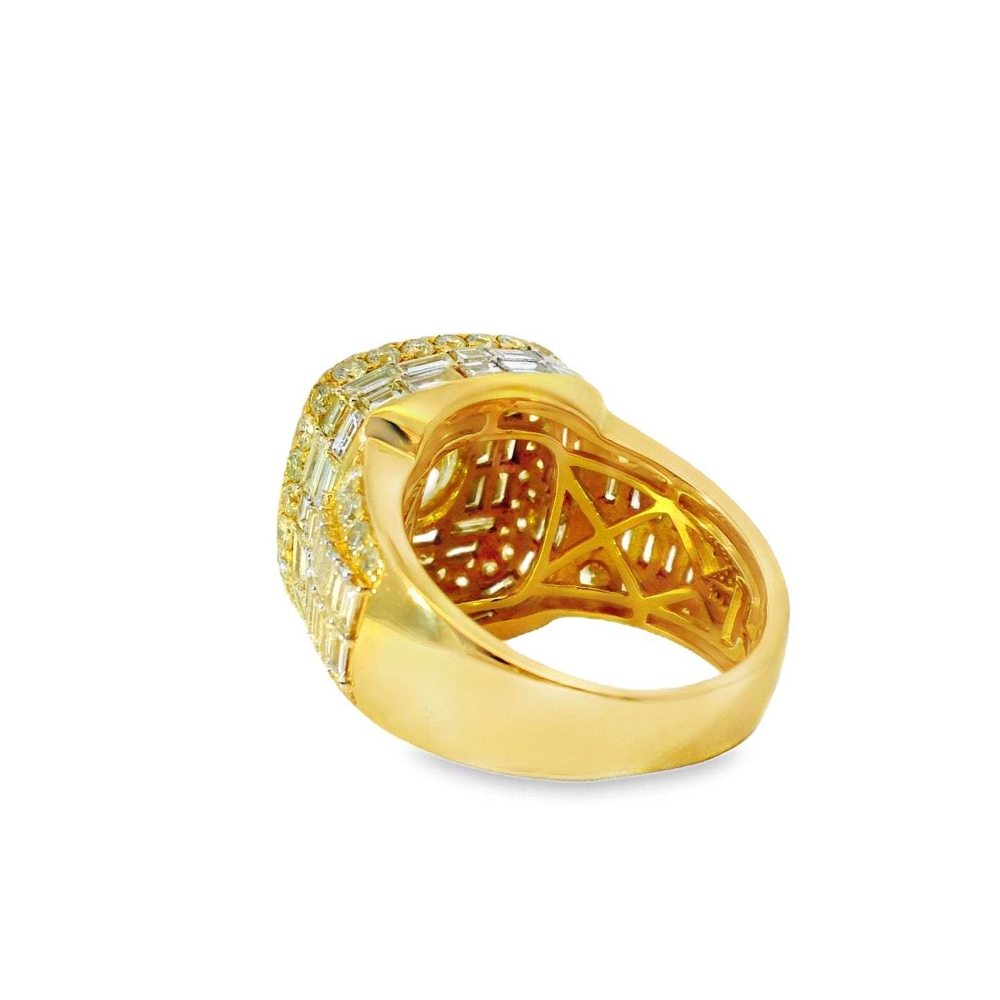 14k Yellow Gold 6.70ctw Baguette Cut and 2.01ctw Round Brilliant Diamonds Ring