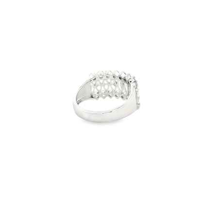 14k White Gold 1.00ctw Marquise Cut and 1.00ctw of Round Brilliant Diamonds Ring