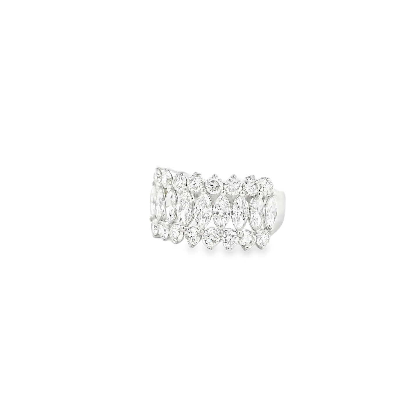 14k White Gold 1.00ctw Marquise Cut and 1.00ctw of Round Brilliant Diamonds Ring