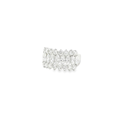14k White Gold 1.00ctw Marquise Cut and 1.00ctw of Round Brilliant Diamonds Ring