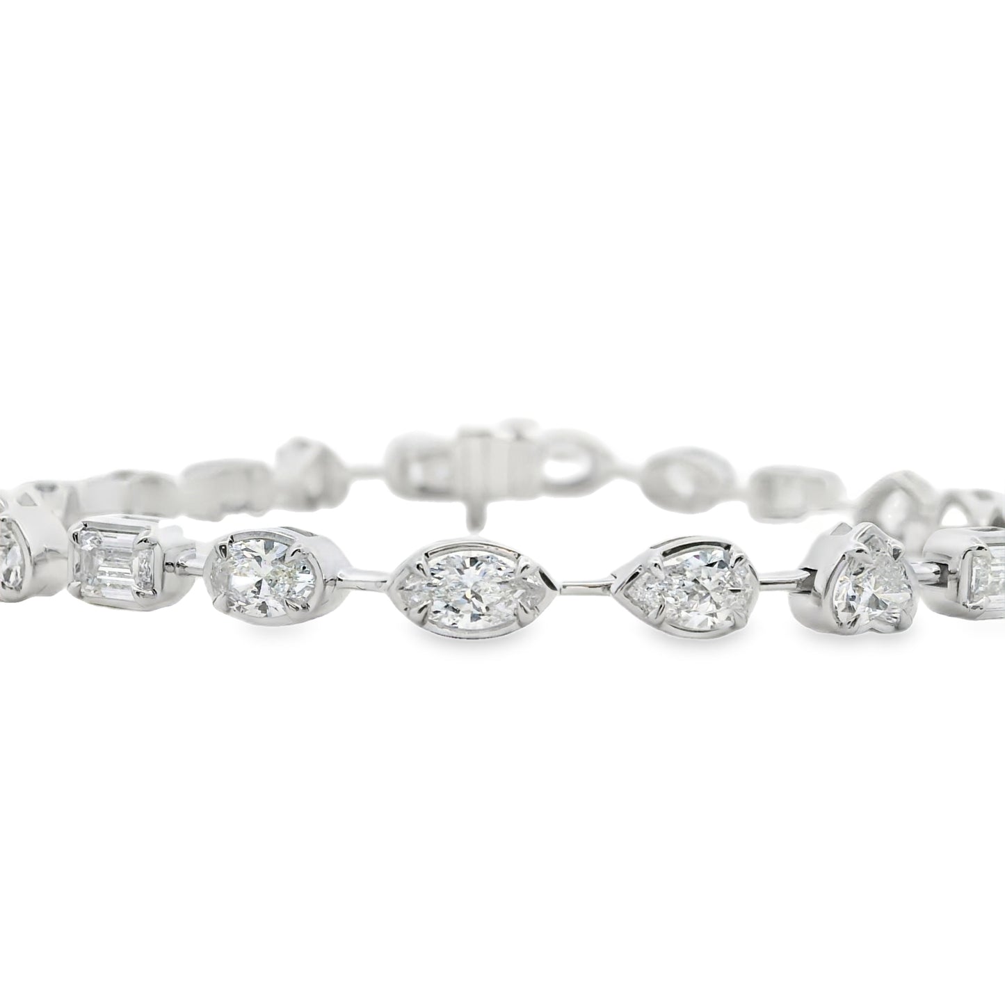 18k White Gold 6.39ctw Natural Mixed Cut Diamond Tennis Bracelet