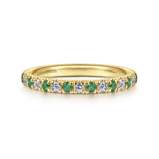 14K Yellow Gold French Pavé Diamond and Emerald Anniversary Band — Gabriel & Co. AN14190Y44EA