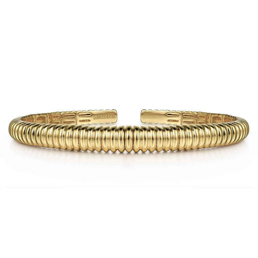 14K Yellow Gold Shrimp Open Bangle — Gabriel & Co. BG4604-6Y4JJJ