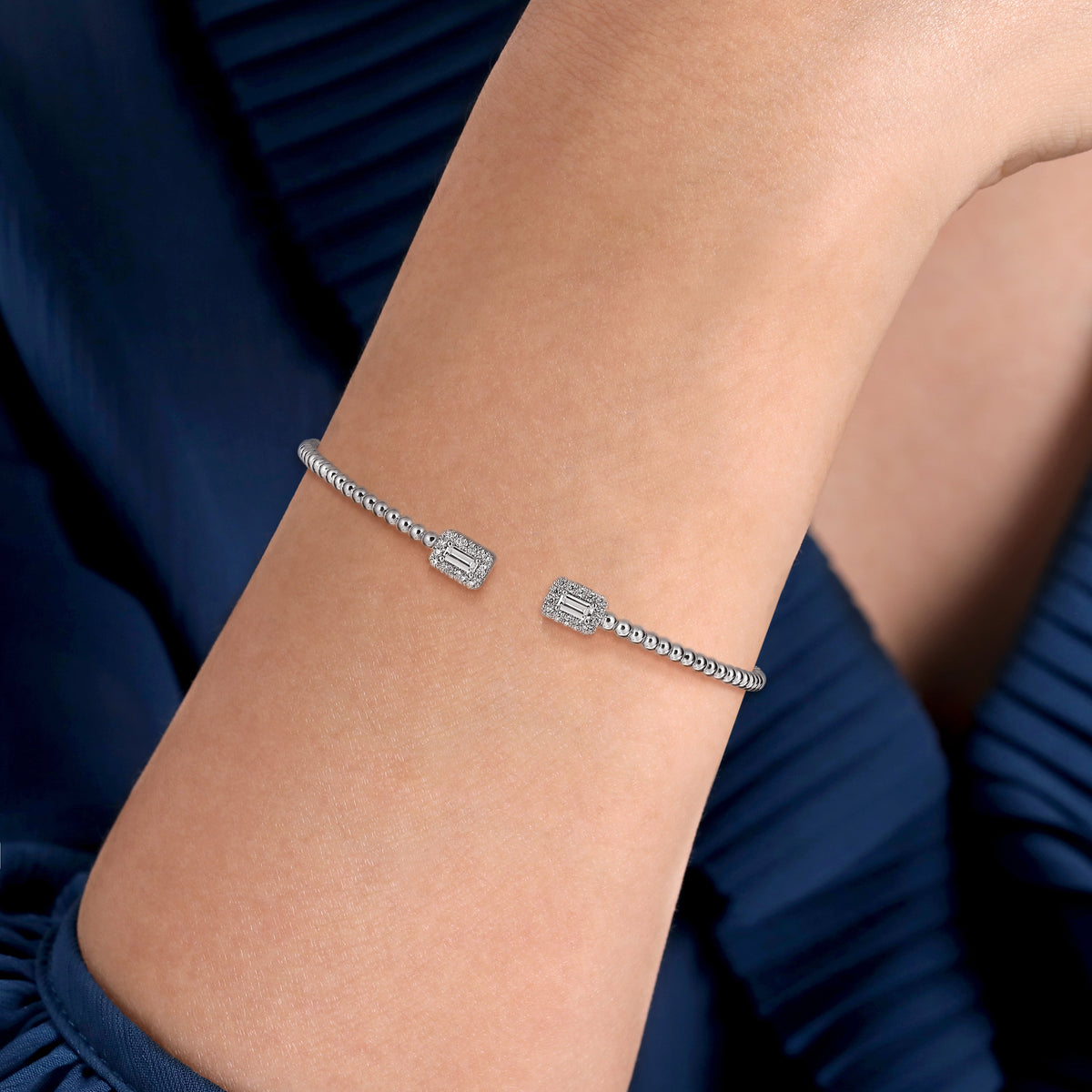 14K White Gold Bujukan Open Cuff Bracelet with Diamond Baguettes — Gabriel & Co. BG4711-6W44JJ