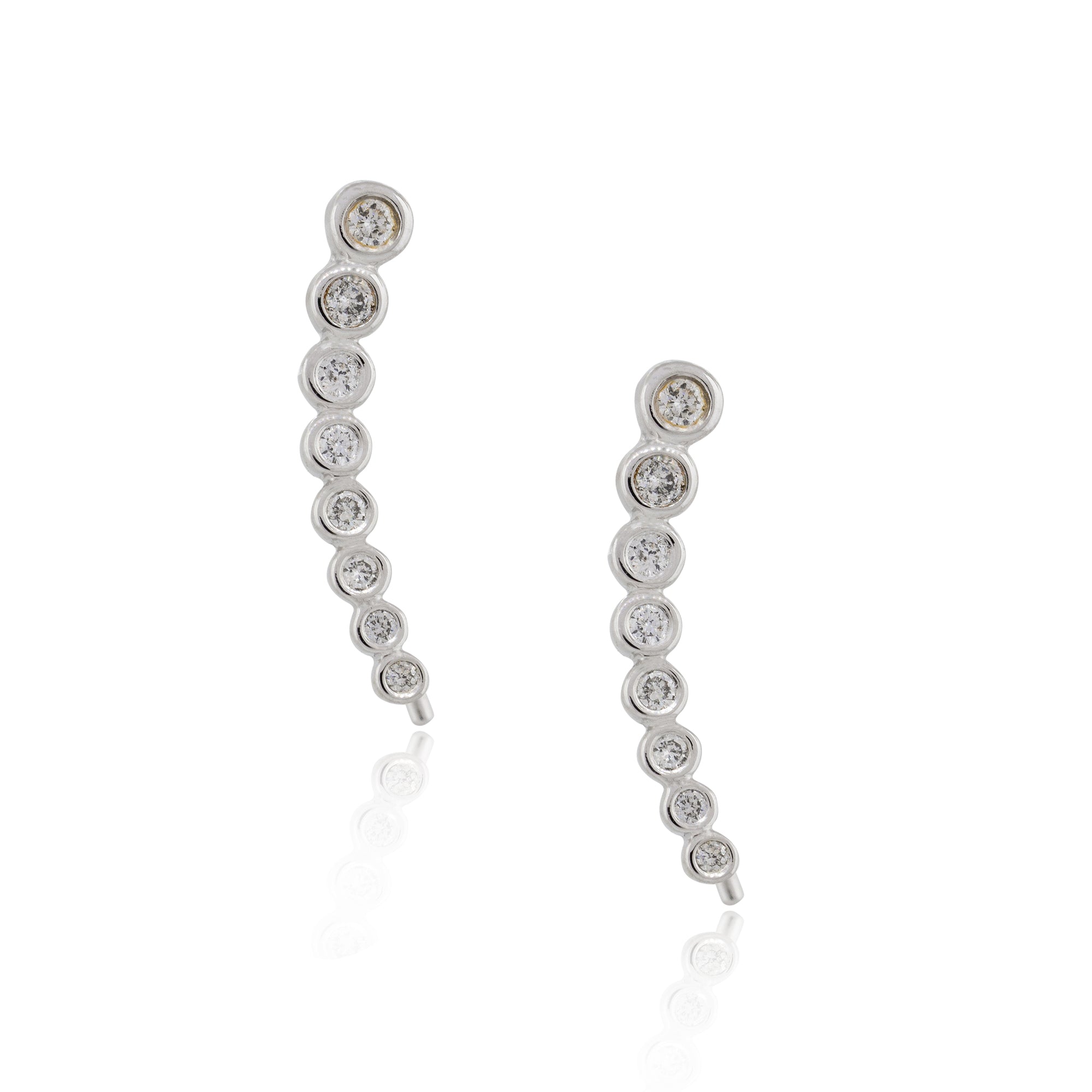 10k White Gold 0.25ctw Round Diamond Curved Long Earrings