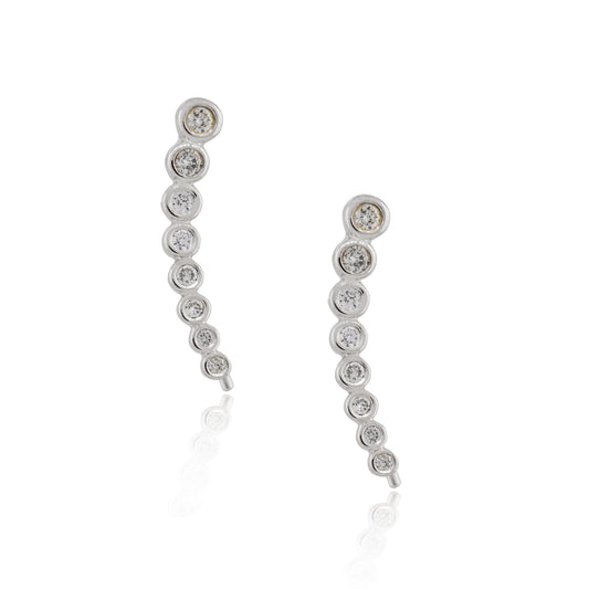 10k White Gold 0.25ctw Round Diamond Curved Long Earrings