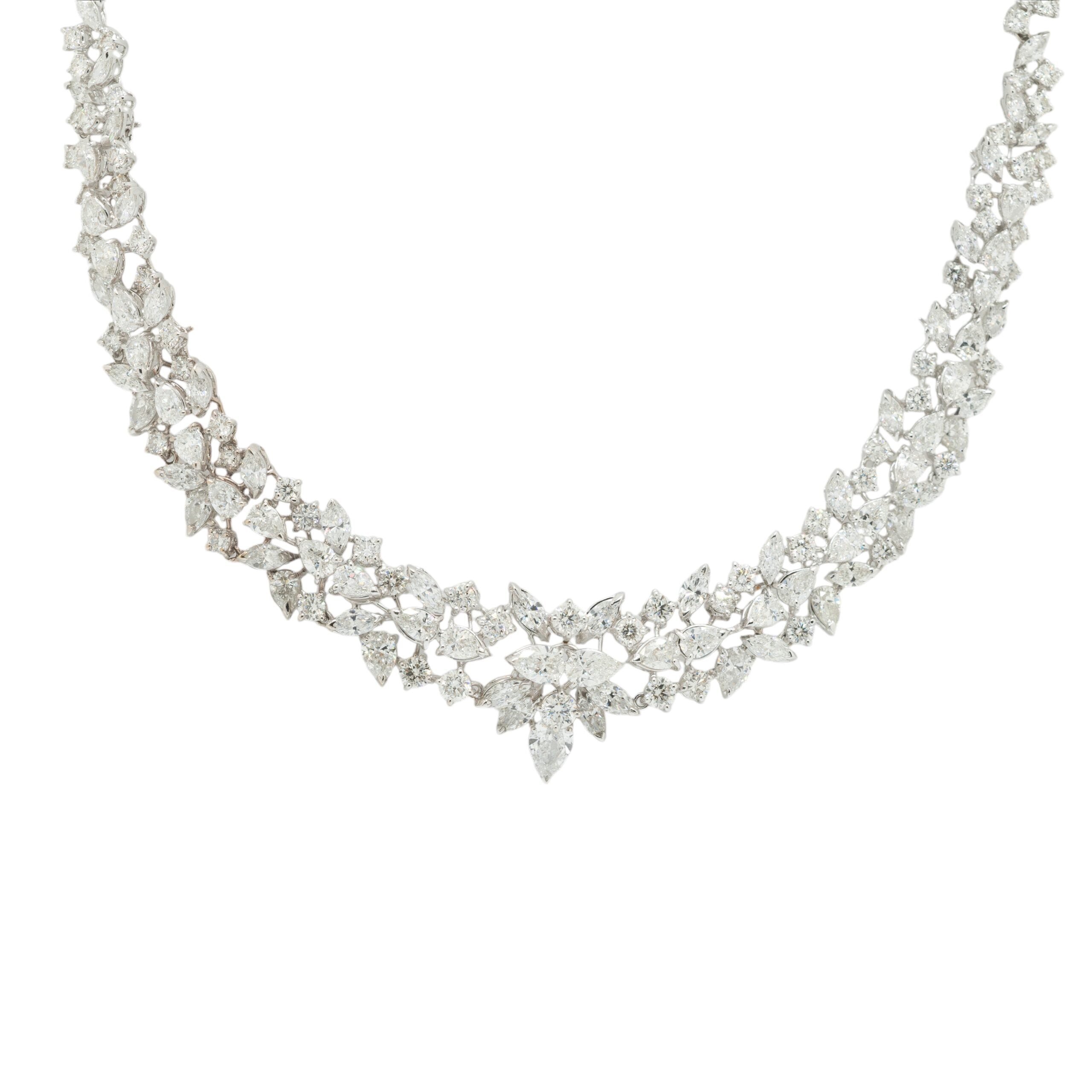 18k White Gold 31.64ctw Natural Diamond Vine Necklace