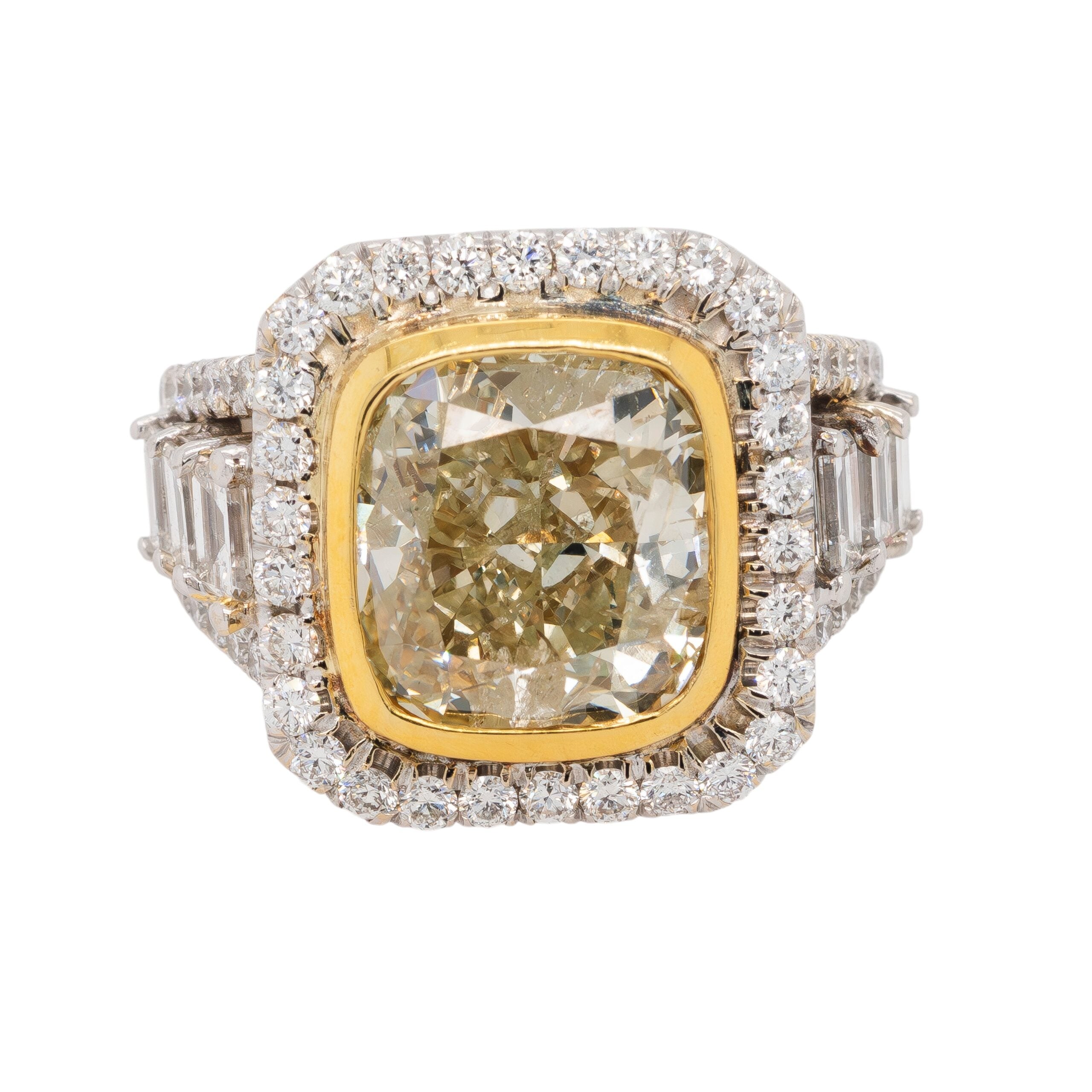 18k White Gold Fancy Yellow Diamond Ring