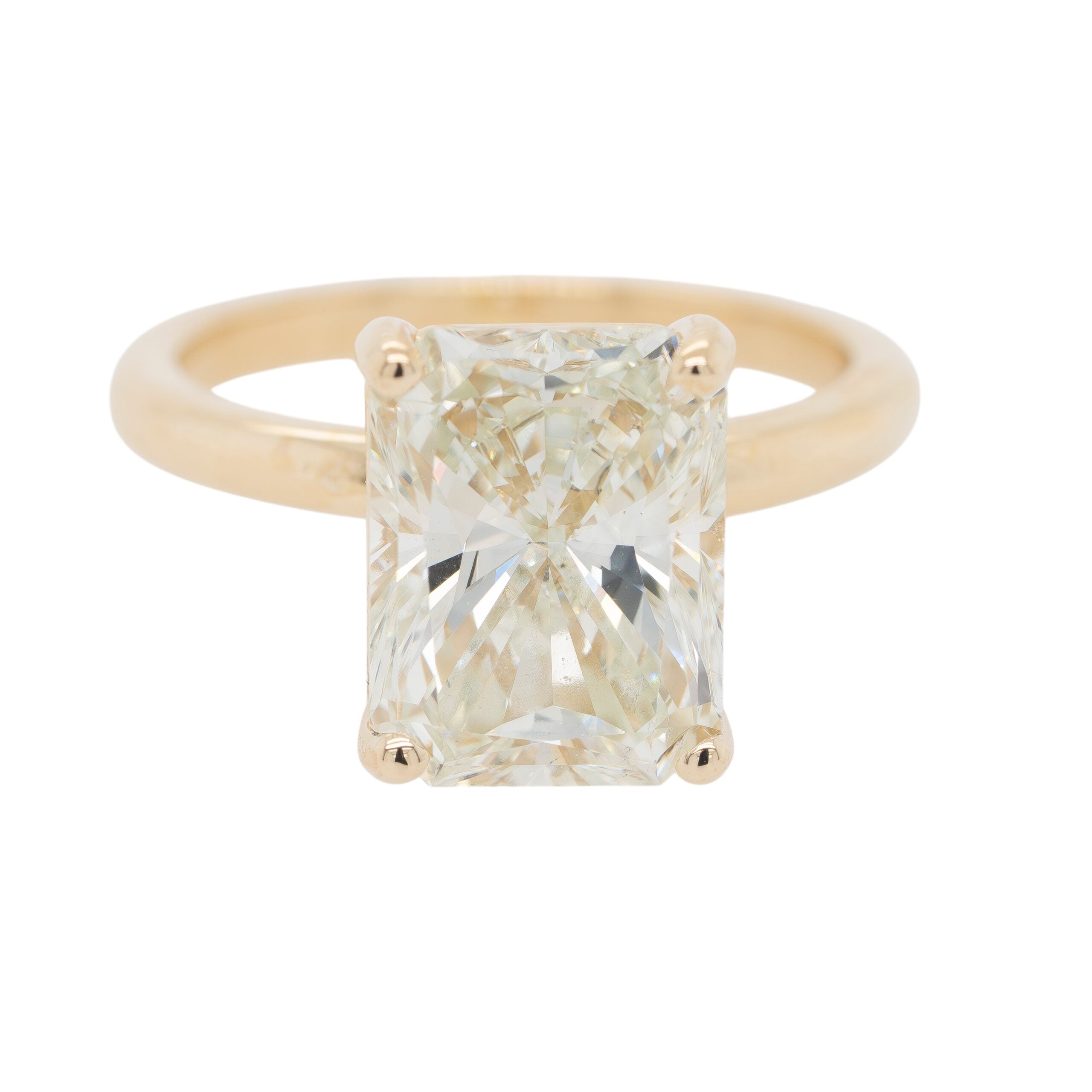 14k Yellow Gold GIA Certified 4.01ct Radiant-Cut Natural Diamond Solitaire Ring