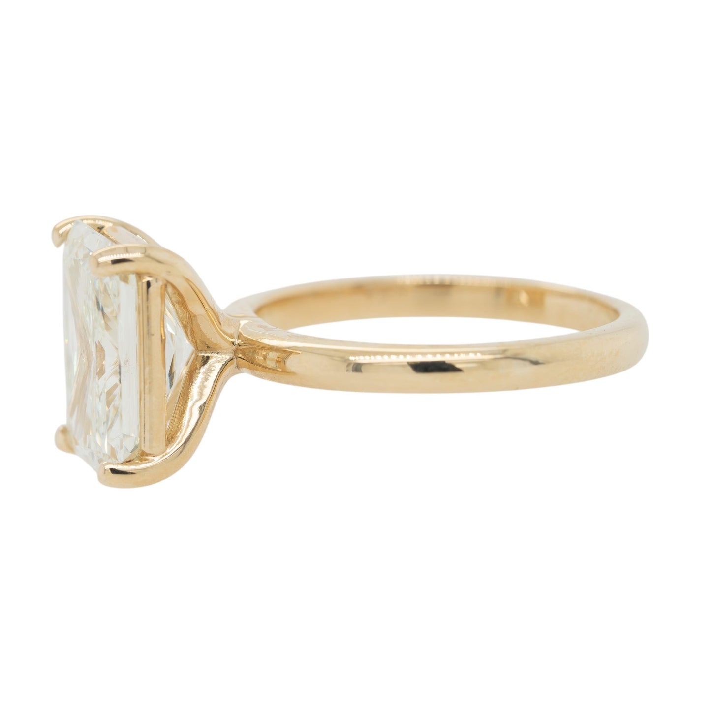 14k Yellow Gold GIA Certified 4.01ct Radiant-Cut Natural Diamond Solitaire Ring