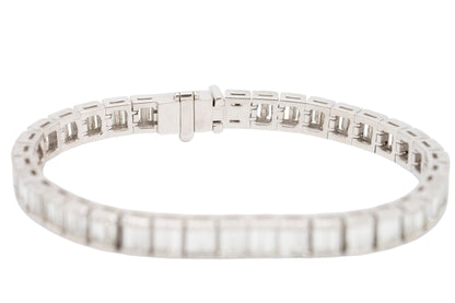 18k White Gold GIA Certified Baguette Diamond Tennis Bracelet
