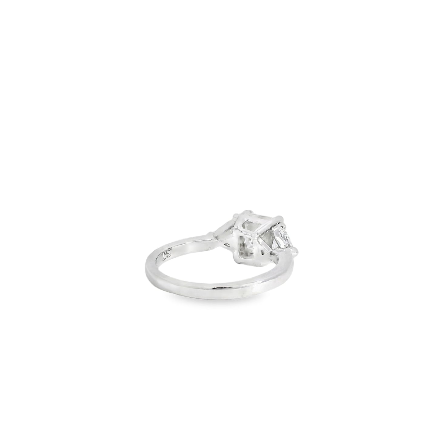 Platinum GIA Certified 1.54ct Radiant Diamond Engagement Ring